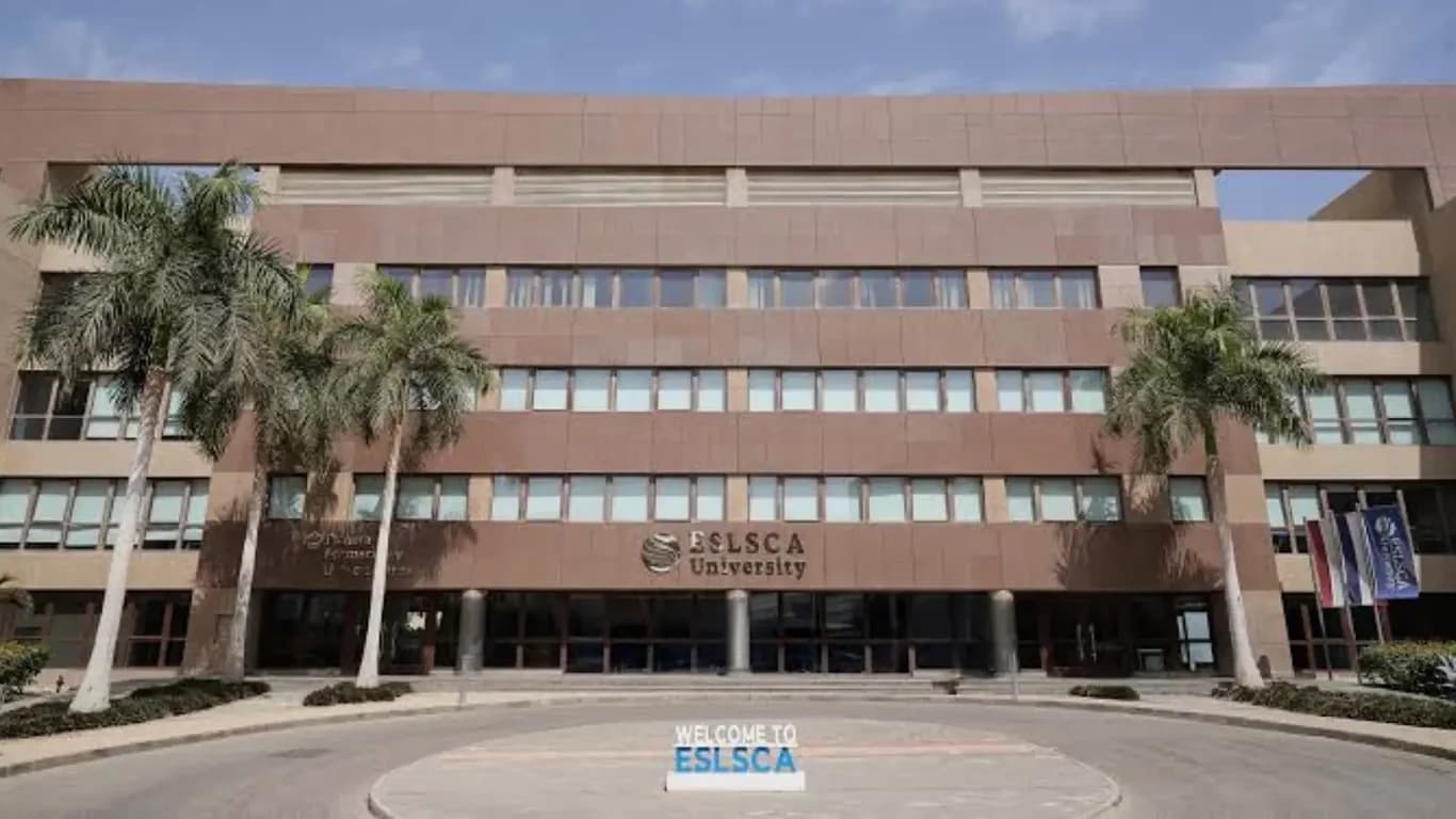 ESLSCA University campus